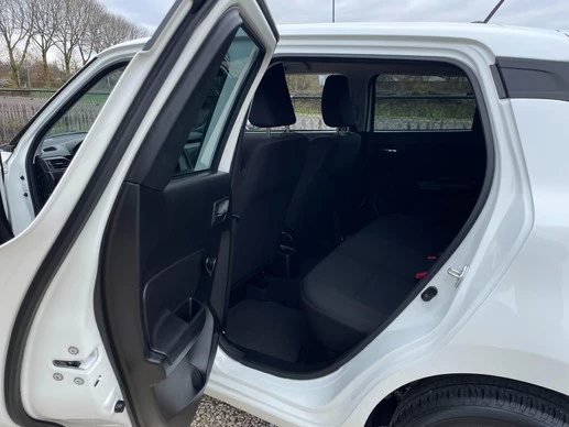 Suzuki Swift - Afbeelding 24 van 30