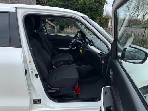 Suzuki Swift - Afbeelding 27 van 30