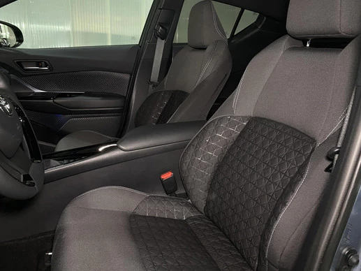 Toyota C-HR - Afbeelding 8 van 29