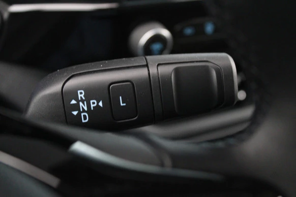 Ford Tourneo Custom - Afbeelding 25 van 30