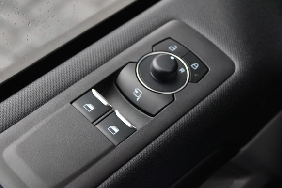 Ford Tourneo Custom - Afbeelding 20 van 30