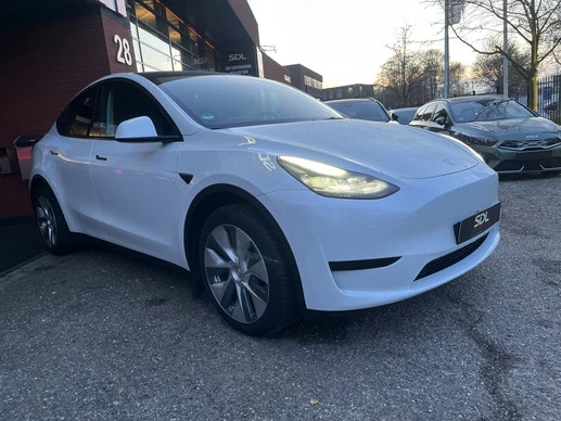 Tesla Model Y - Afbeelding 8 van 28