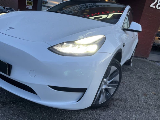 Tesla Model Y - Afbeelding 10 van 28
