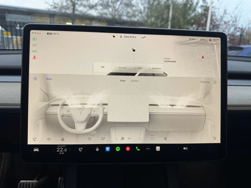 Tesla Model Y - Afbeelding 24 van 28