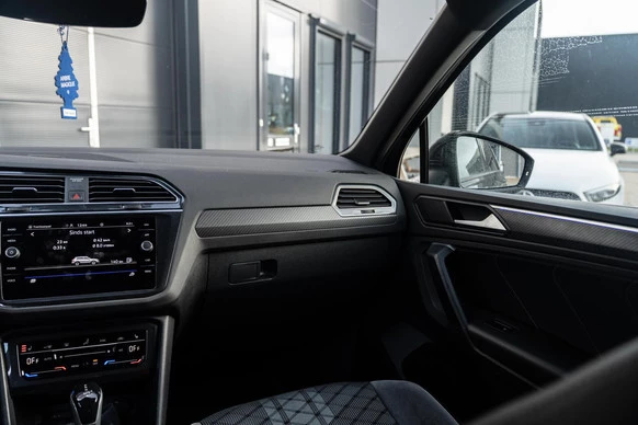 Volkswagen Tiguan - Afbeelding 21 van 30