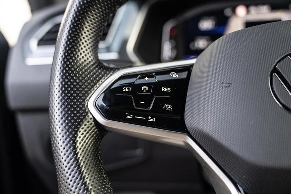 Volkswagen Tiguan - Afbeelding 22 van 30