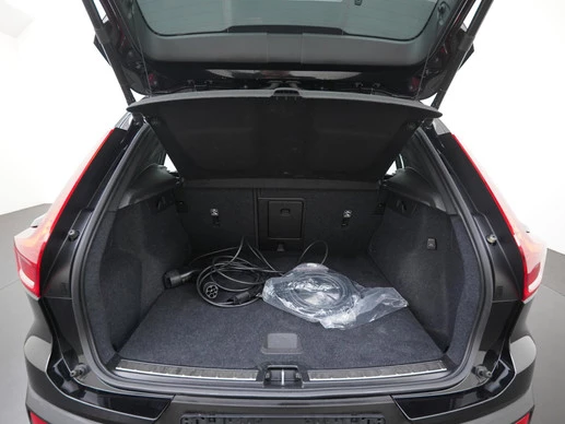 Volvo XC40 - Afbeelding 28 van 30