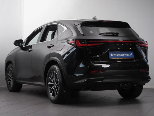 Lexus LBX - Afbeelding 2 van 24