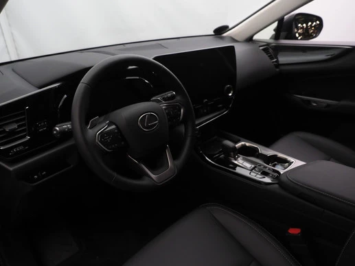 Lexus LBX - Afbeelding 10 van 24