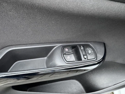 Opel Corsa - Afbeelding 12 van 17