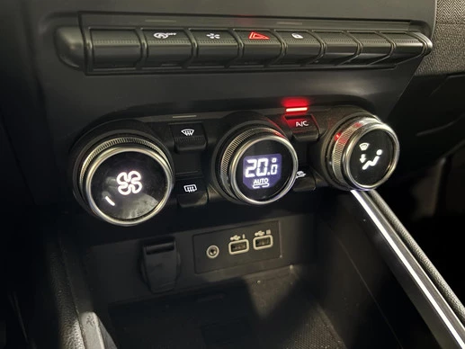 Renault Clio - Afbeelding 29 van 30