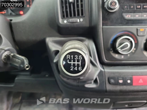 Peugeot Boxer - Afbeelding 18 van 23