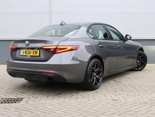 Alfa Romeo Giulia - Afbeelding 6 van 30