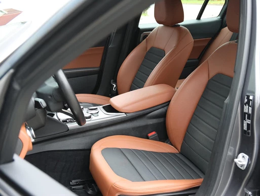 Alfa Romeo Giulia - Afbeelding 12 van 30