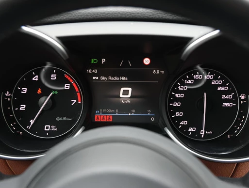 Alfa Romeo Giulia - Afbeelding 30 van 30