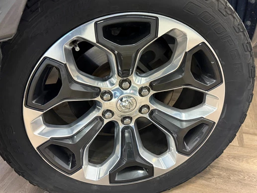 Dodge Ram 1500 - Afbeelding 20 van 30