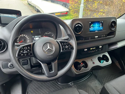 Mercedes-Benz SPRINTER 519 3.0 automaat , meubelbak met Laadklep , 2645 kg laadvermogen - Afbeelding 15 van 22