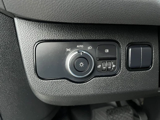 Mercedes-Benz SPRINTER 519 3.0 automaat , meubelbak met Laadklep , 2645 kg laadvermogen - Afbeelding 16 van 22