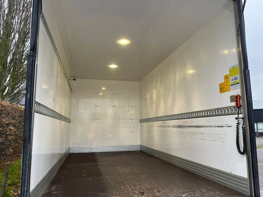 Mercedes-Benz SPRINTER 519 3.0 automaat , meubelbak met Laadklep , 2645 kg laadvermogen - Afbeelding 19 van 22