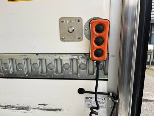 Mercedes-Benz SPRINTER 519 3.0 automaat , meubelbak met Laadklep , 2645 kg laadvermogen - Afbeelding 22 van 22