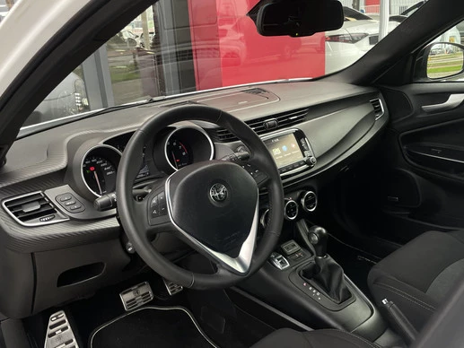 Alfa Romeo Giulietta - Afbeelding 5 van 29