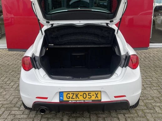 Alfa Romeo Giulietta - Afbeelding 28 van 29