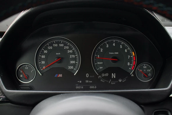 BMW M4 - Afbeelding 26 van 30