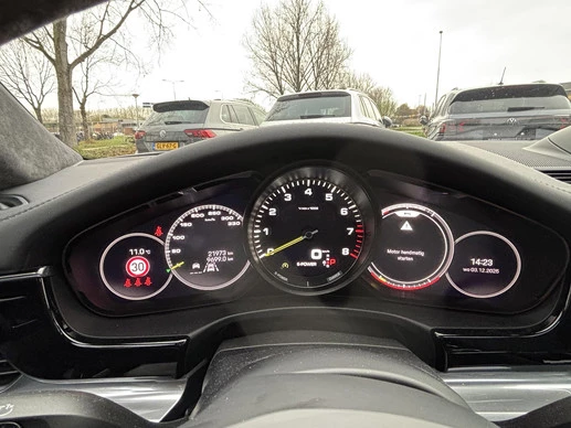 Porsche Panamera - Afbeelding 18 van 30