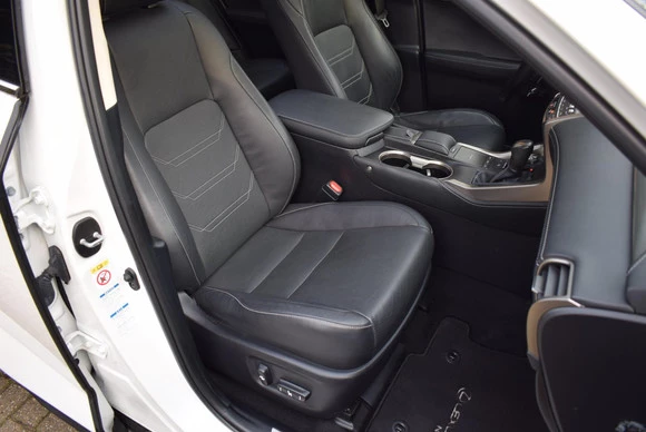 Lexus NX - Afbeelding 9 van 30