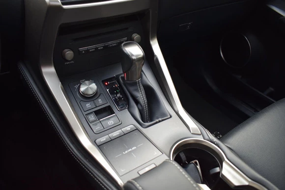 Lexus NX - Afbeelding 22 van 30