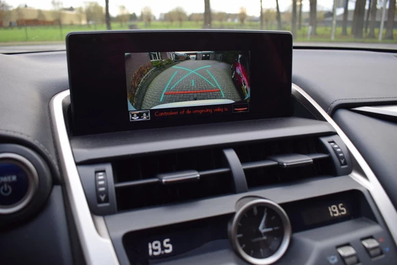 Lexus NX - Afbeelding 24 van 30