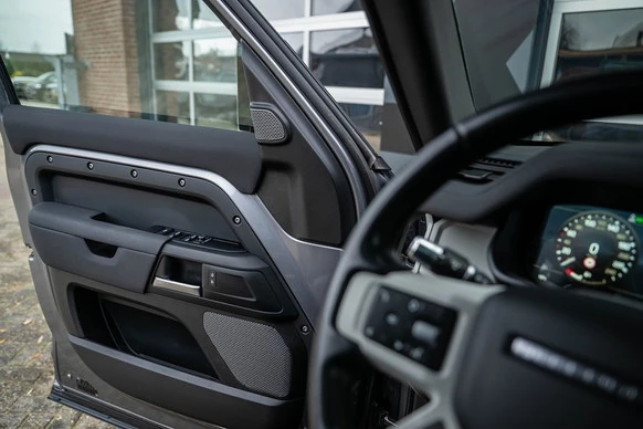 Land Rover Defender - Afbeelding 9 van 29