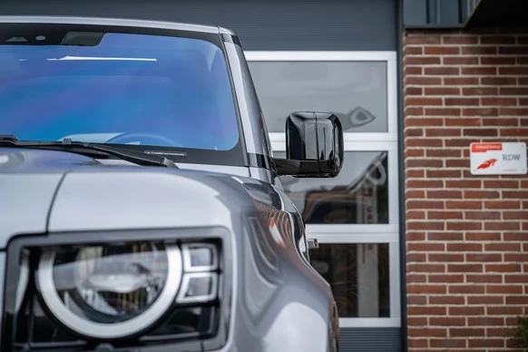 Land Rover Defender - Afbeelding 24 van 29