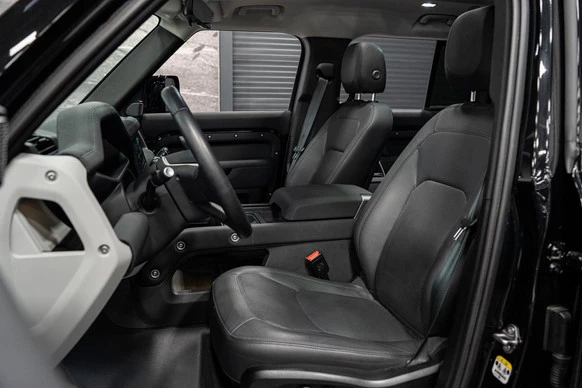 Land Rover Defender - Afbeelding 3 van 30