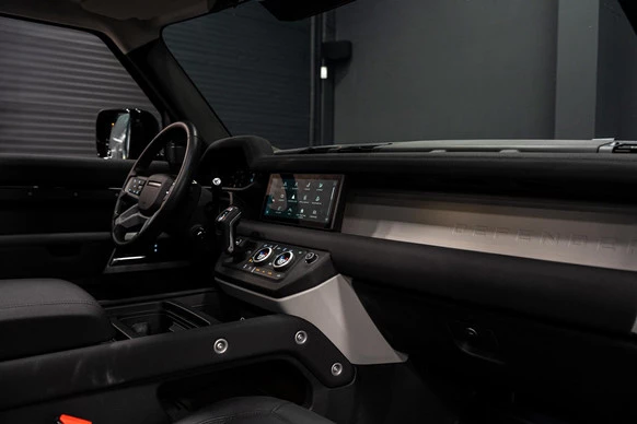 Land Rover Defender - Afbeelding 6 van 30