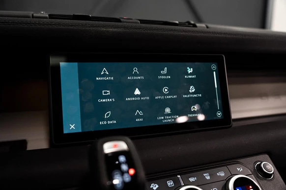 Land Rover Defender - Afbeelding 25 van 30