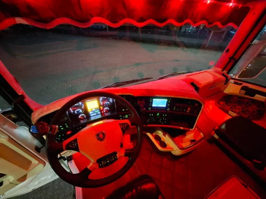 Scania R - Afbeelding 17 van 30