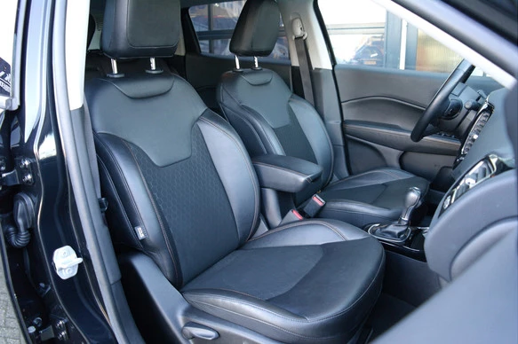 Jeep Compass - Afbeelding 2 van 30