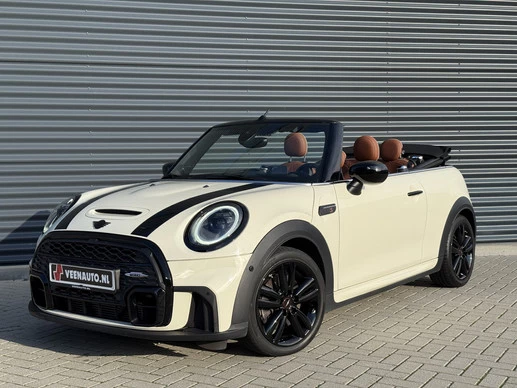 MINI Cooper S Cabrio - Afbeelding 1 van 30
