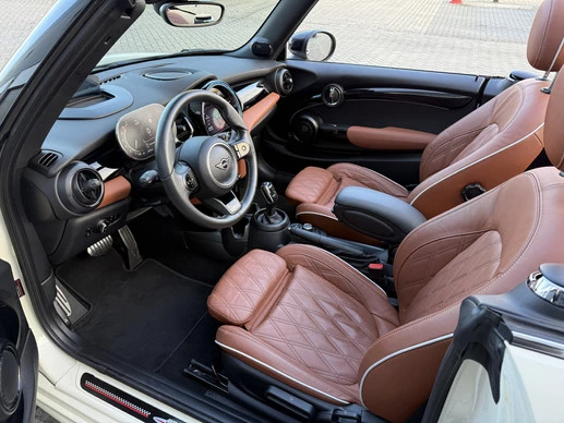 MINI Cooper S Cabrio - Afbeelding 8 van 30
