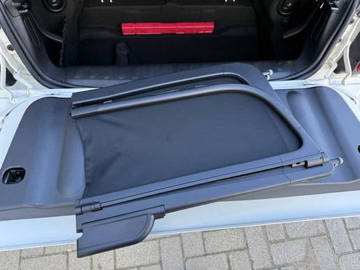 MINI Cooper S Cabrio - Afbeelding 13 van 30