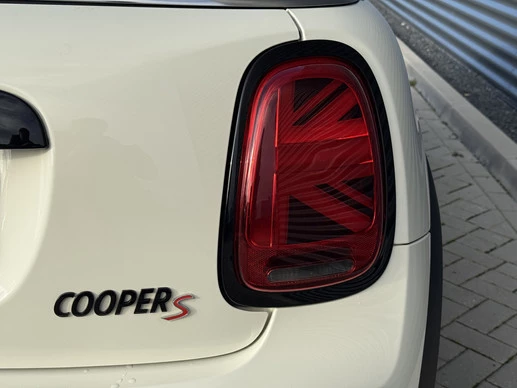 MINI Cooper S Cabrio - Afbeelding 27 van 30