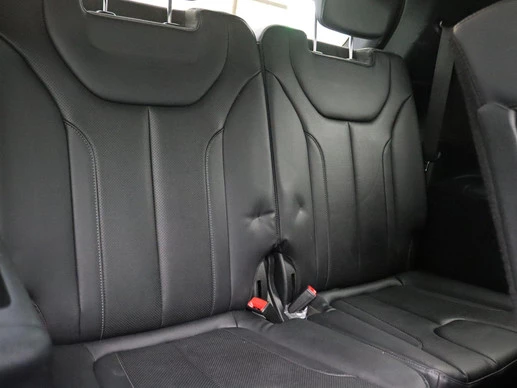 Hyundai Santa Fe - Afbeelding 17 van 30