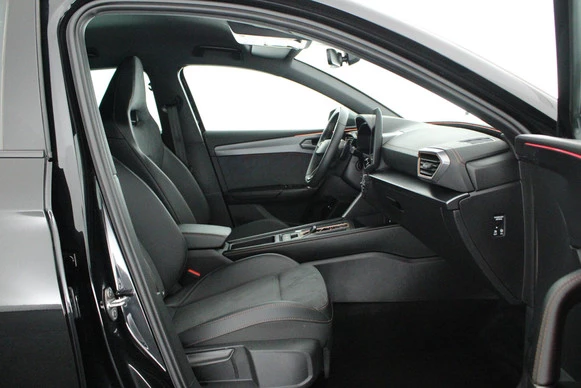 CUPRA Leon Sportstourer - Afbeelding 15 van 30