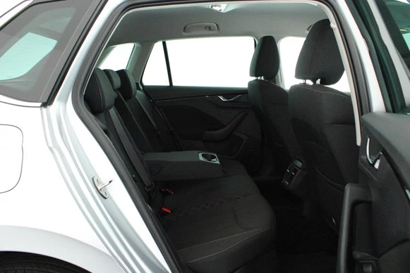 Škoda Kamiq - Afbeelding 11 van 30