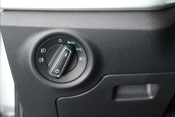 Škoda Kamiq - Afbeelding 15 van 30