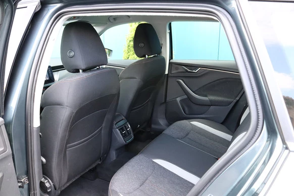 Škoda Kamiq - Afbeelding 21 van 30