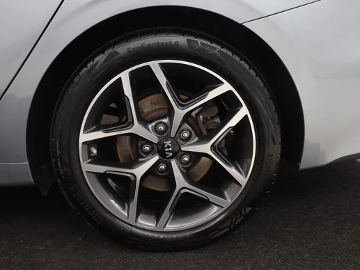 Kia Ceed - Afbeelding 27 van 30