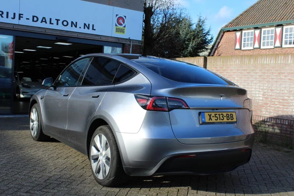 Tesla Model Y - Afbeelding 2 van 23