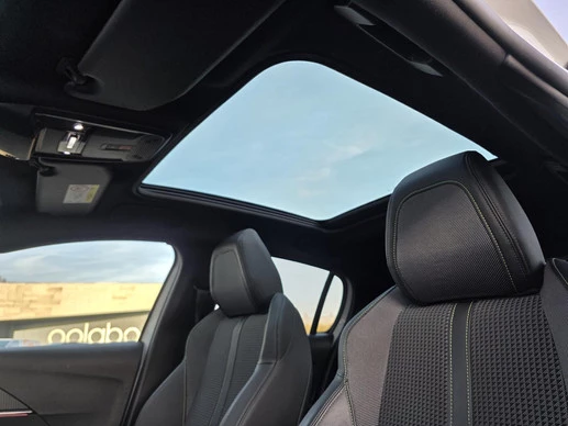 Peugeot 208 - Afbeelding 8 van 30